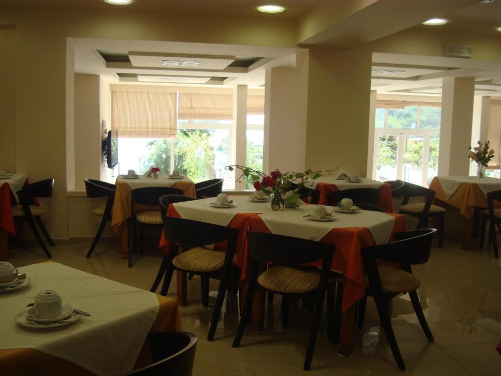 Glyfada Beach Hotel Hotel